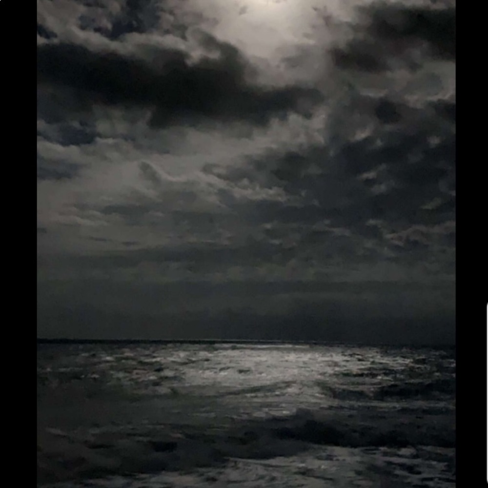 Meet your Posher, Noli